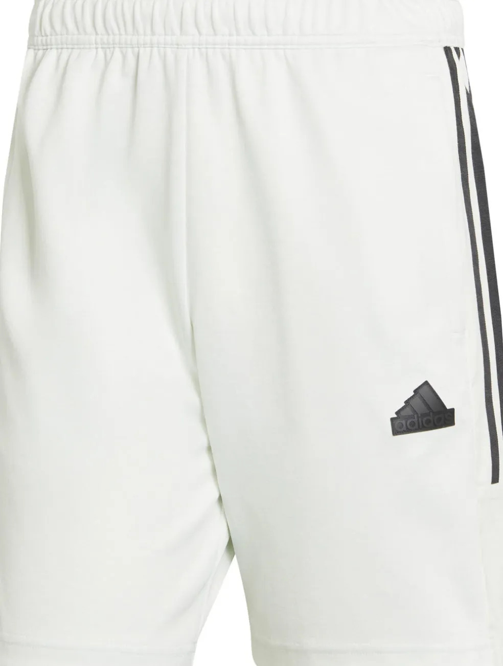 Tiro short