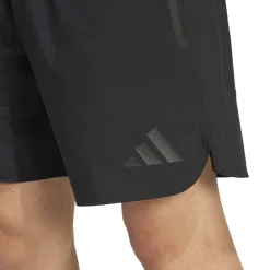 Tiro Woven Travel shorts