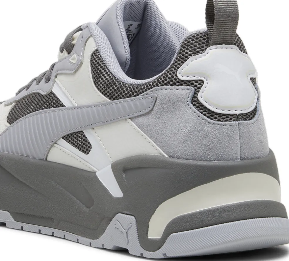 Trinity sneakers