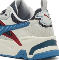 Trinity sneakers