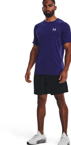 Woven Graphic short