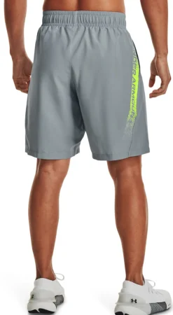 Woven Graphic short