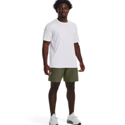 Woven Graphic short